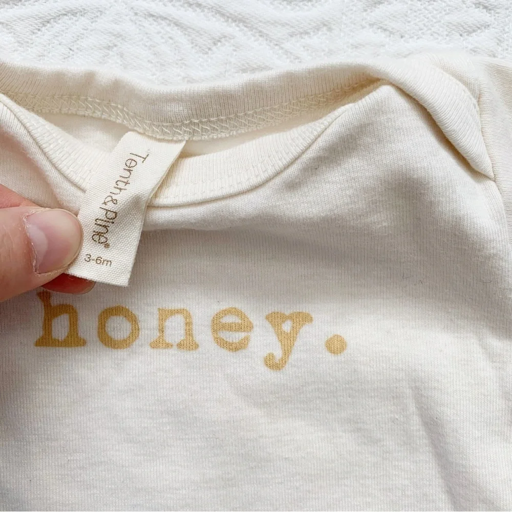Tenth &‎ Pine Organic Cotton Bodysuit, Honey